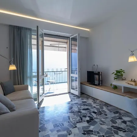Mamma Ciccia - Waterfront Appartement Mandello del Lario